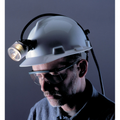 MSA-460018, V-Gard Slotted Cap, White, w/Lamp Bracket & Cord Holder (Class C), w/Staz-On Suspension