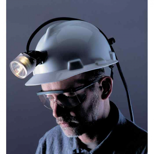 MSA-460018, V-Gard Slotted Cap, White, w/Lamp Bracket & Cord Holder (Class C), w/Staz-On Suspension